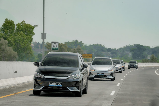 Menjajal si Dragon Face BYD M6 dari Surabaya ke&nbsp;Malang